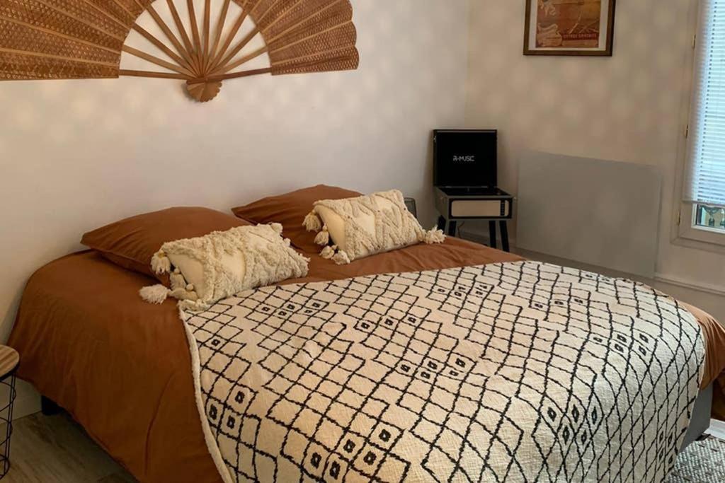 Le Champenois, Av De Champagne Epernay Appartement Buitenkant foto
